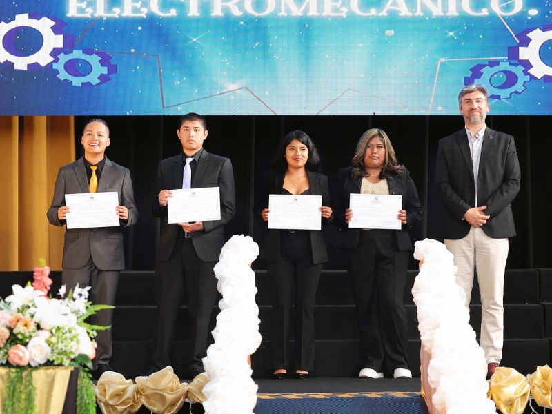 Ceremonia de Titulación Técnico-Profesional 2025