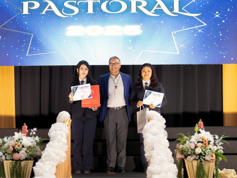 Licenciatura de 4° Medio A (Científico-Humanista) y 4° Medio D (Administración Logística)